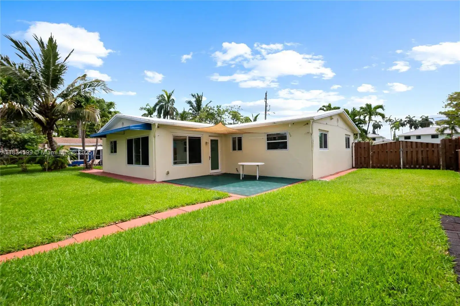4421 SW 33rd Ave, Dania Beach FL 33312 photo 3