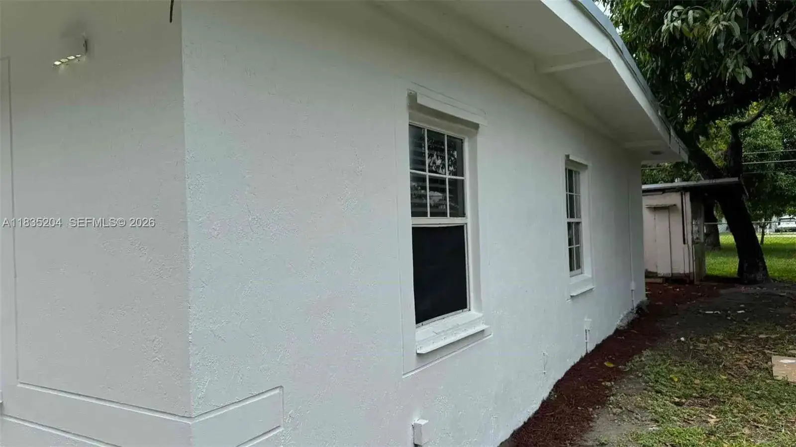 16221 E Bunche Park Dr, Miami Gardens FL 33054 photo 3