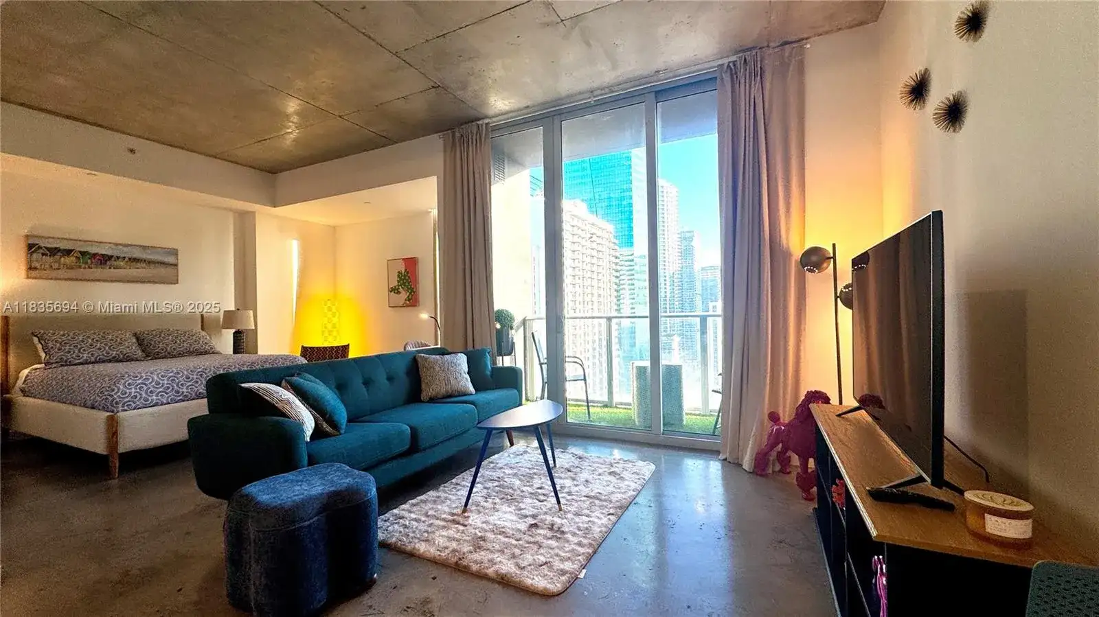 151 SE 1st St # 2205, Miami FL 33131 photo 3