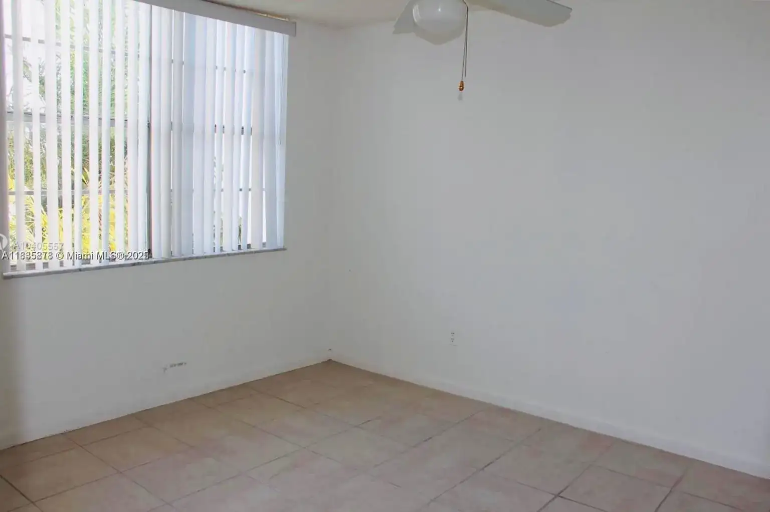 486 NW 165th Street Rd # 404, Miami FL 33169 photo 5