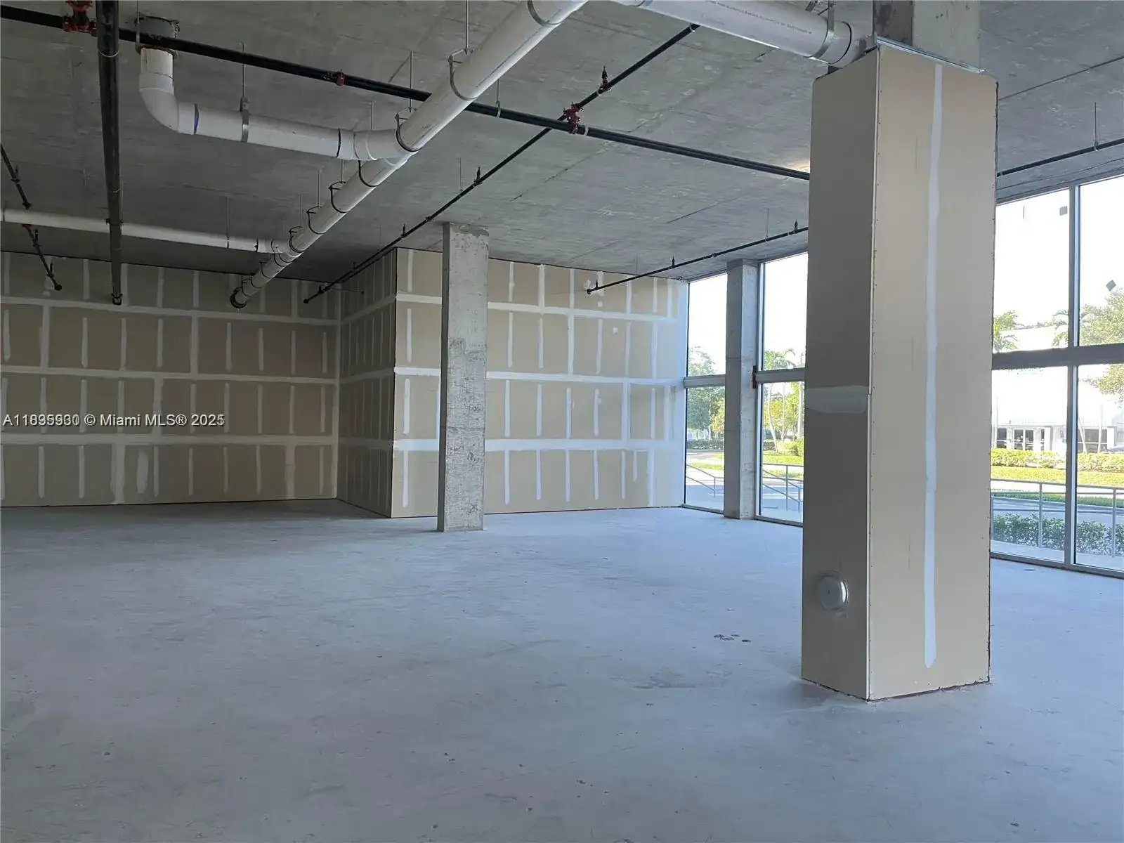 10450 NW 33rd St # 102, Doral FL 33172 photo 2
