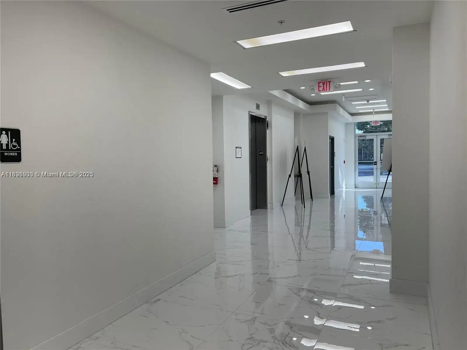 10450 NW 33rd St # 102, Doral FL 33172 photo 3