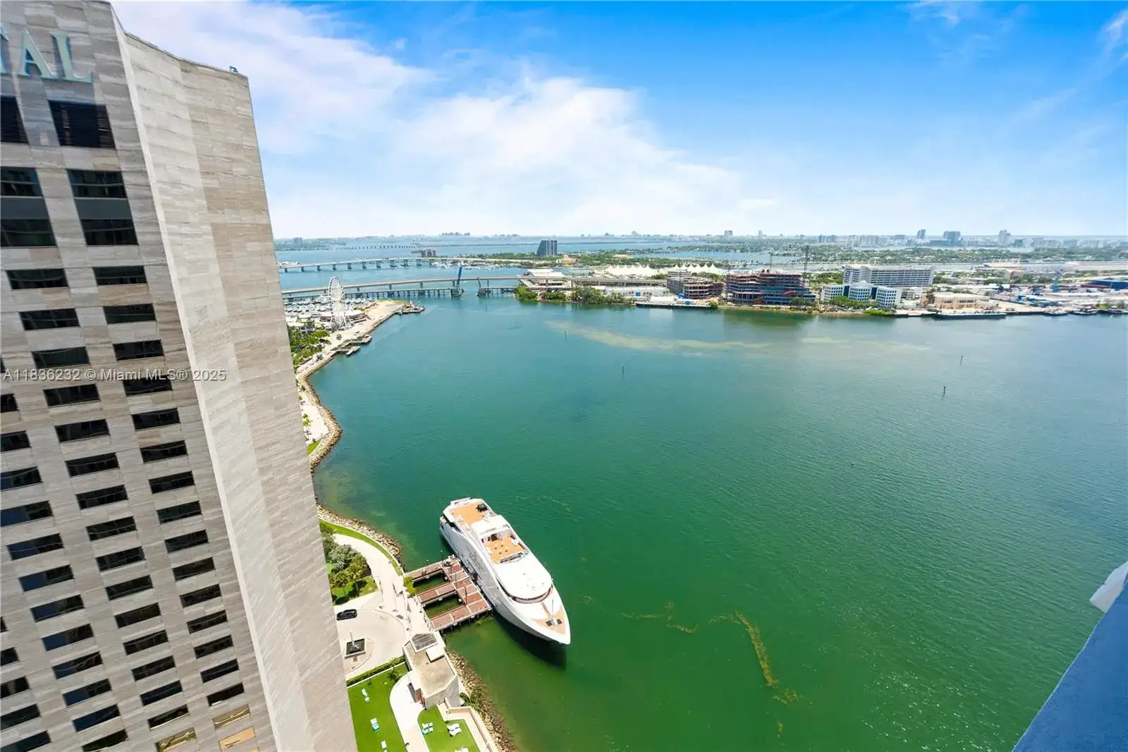 335 S Biscayne Blvd # 3410, Miami FL 33131 photo 4