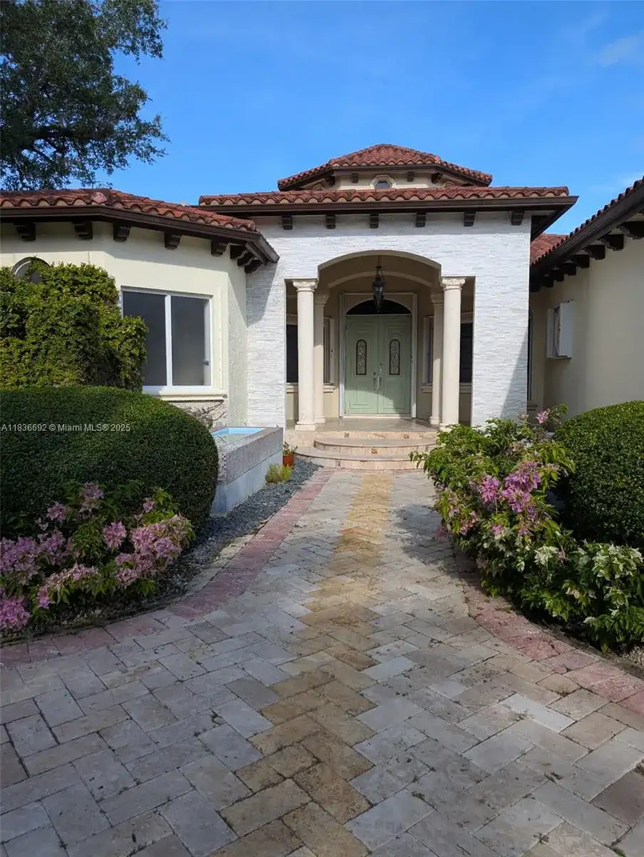 13400 SW 83rd Ave, Pinecrest FL 33156 photo 4