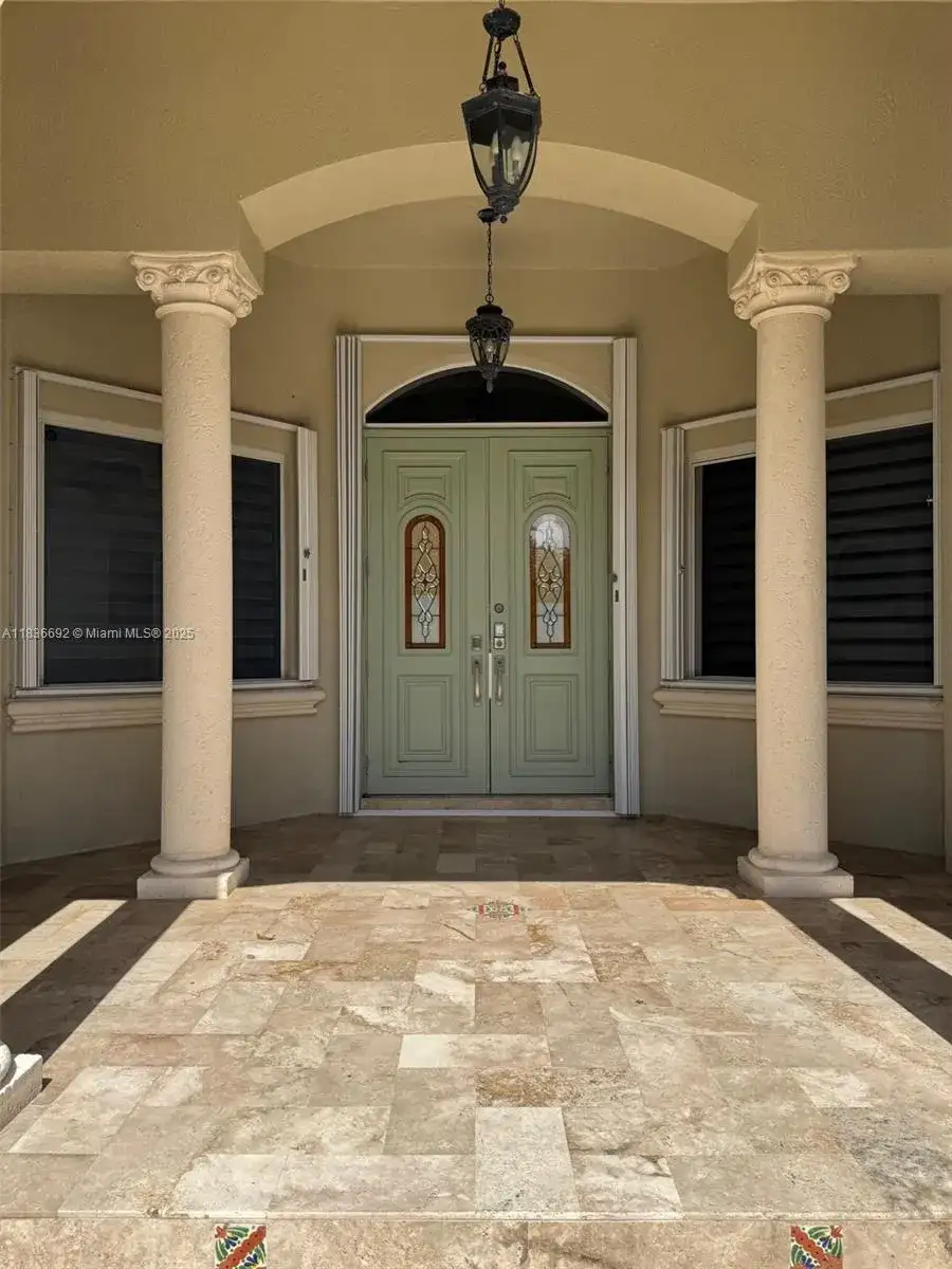 13400 SW 83rd Ave, Pinecrest FL 33156 photo 5