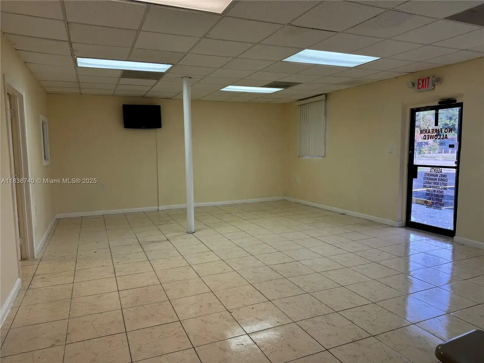 1605 NW 95th St, Miami FL 33147 photo 5