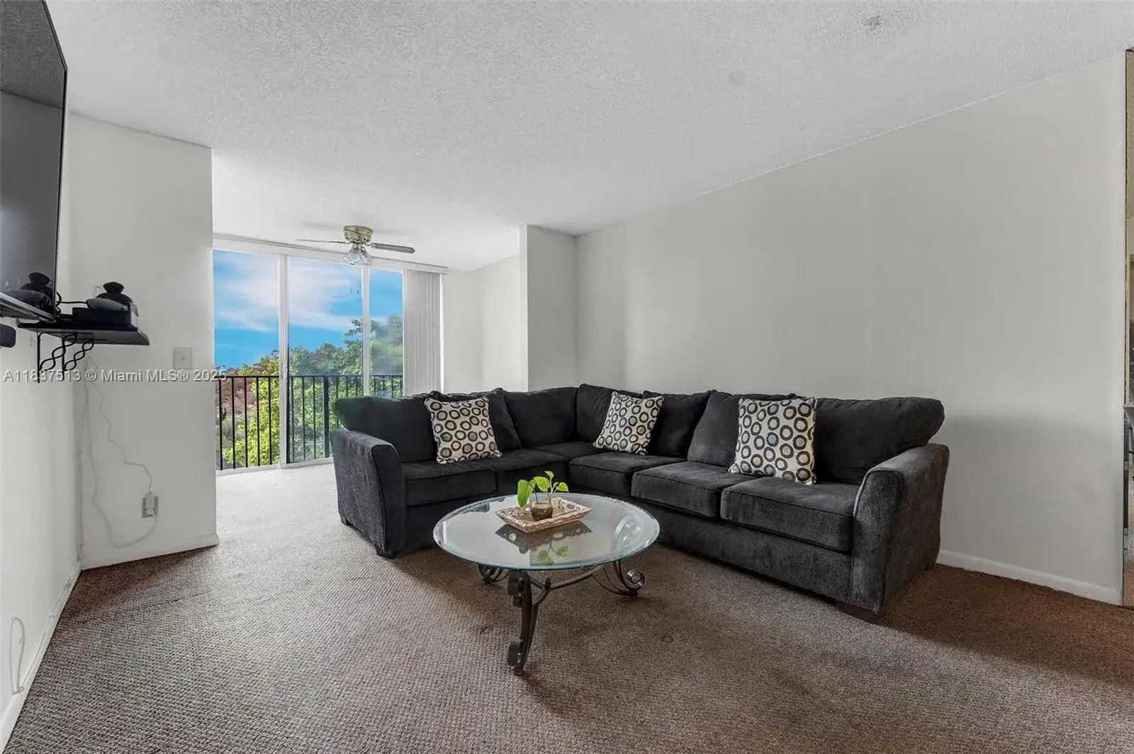 7730 NW 50th St # 505, Lauderhill FL 33351 photo 5