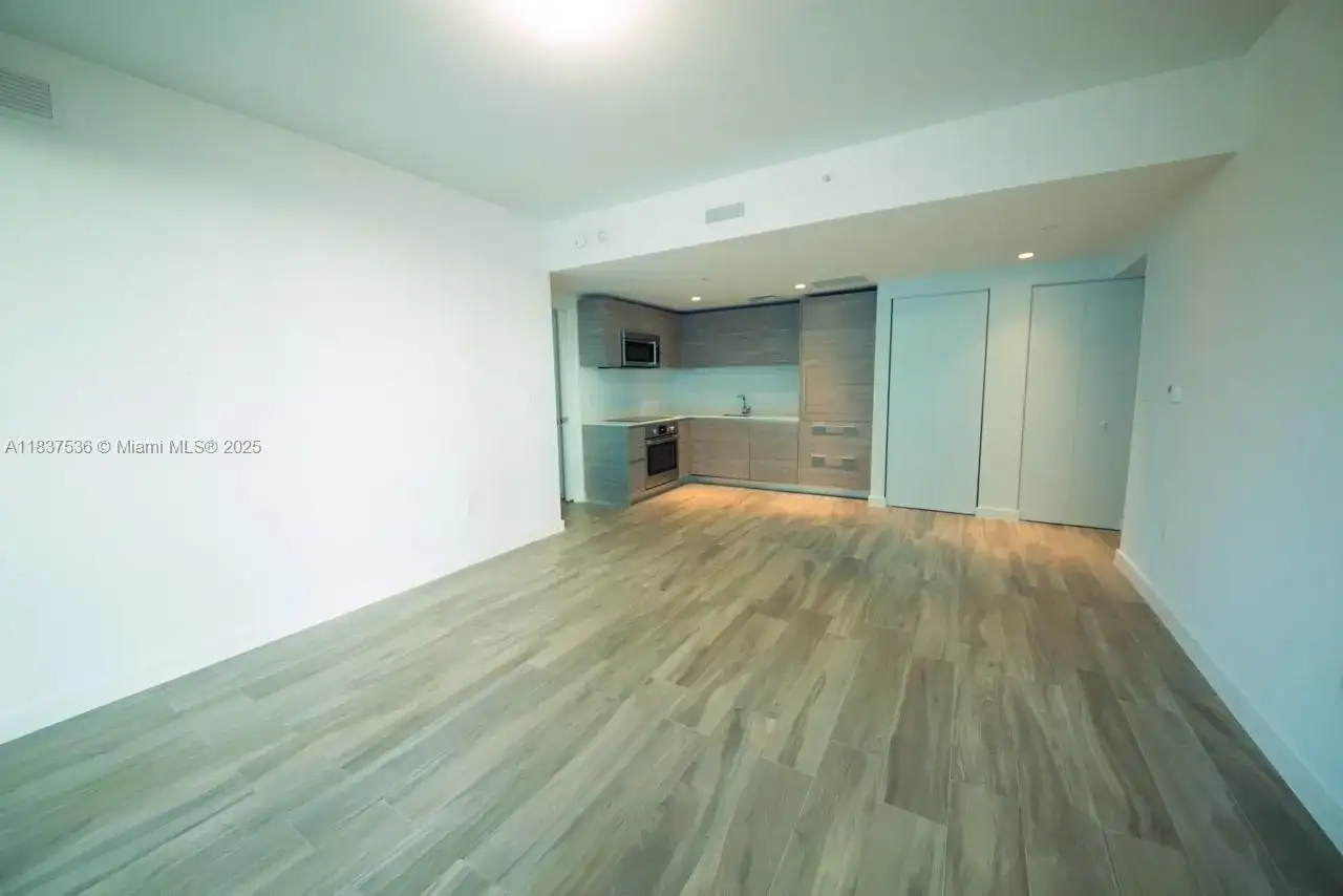 1300 S Miami Ave # 1207, Miami FL 33130 photo 3