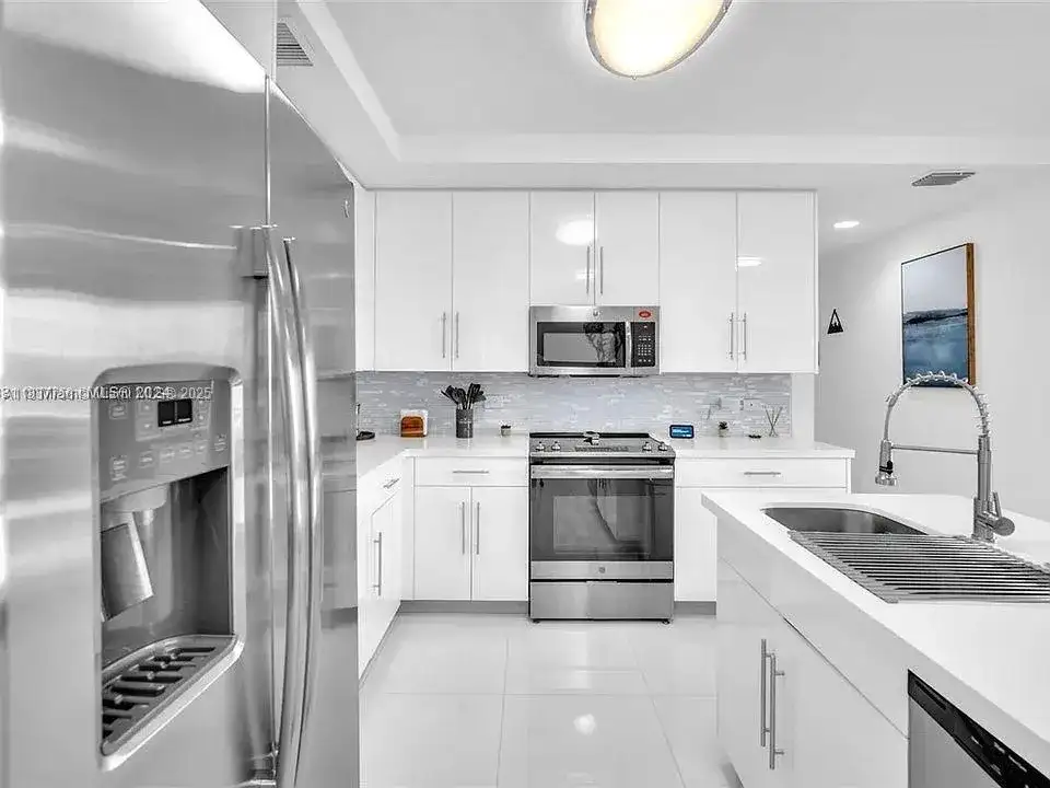 2651 NE 212th Terr # 202, Aventura FL 33180 photo 2
