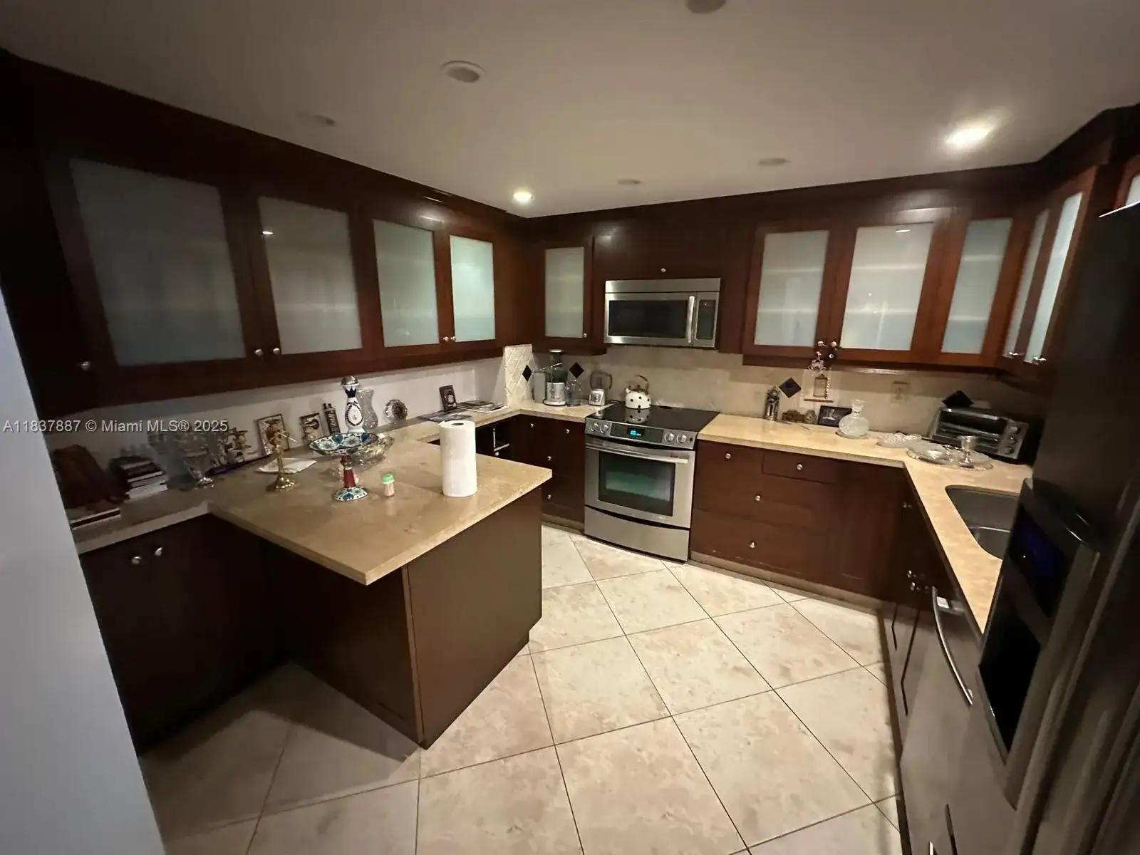 9801 Collins Ave # 14T, Bal Harbour FL 33154 photo 5