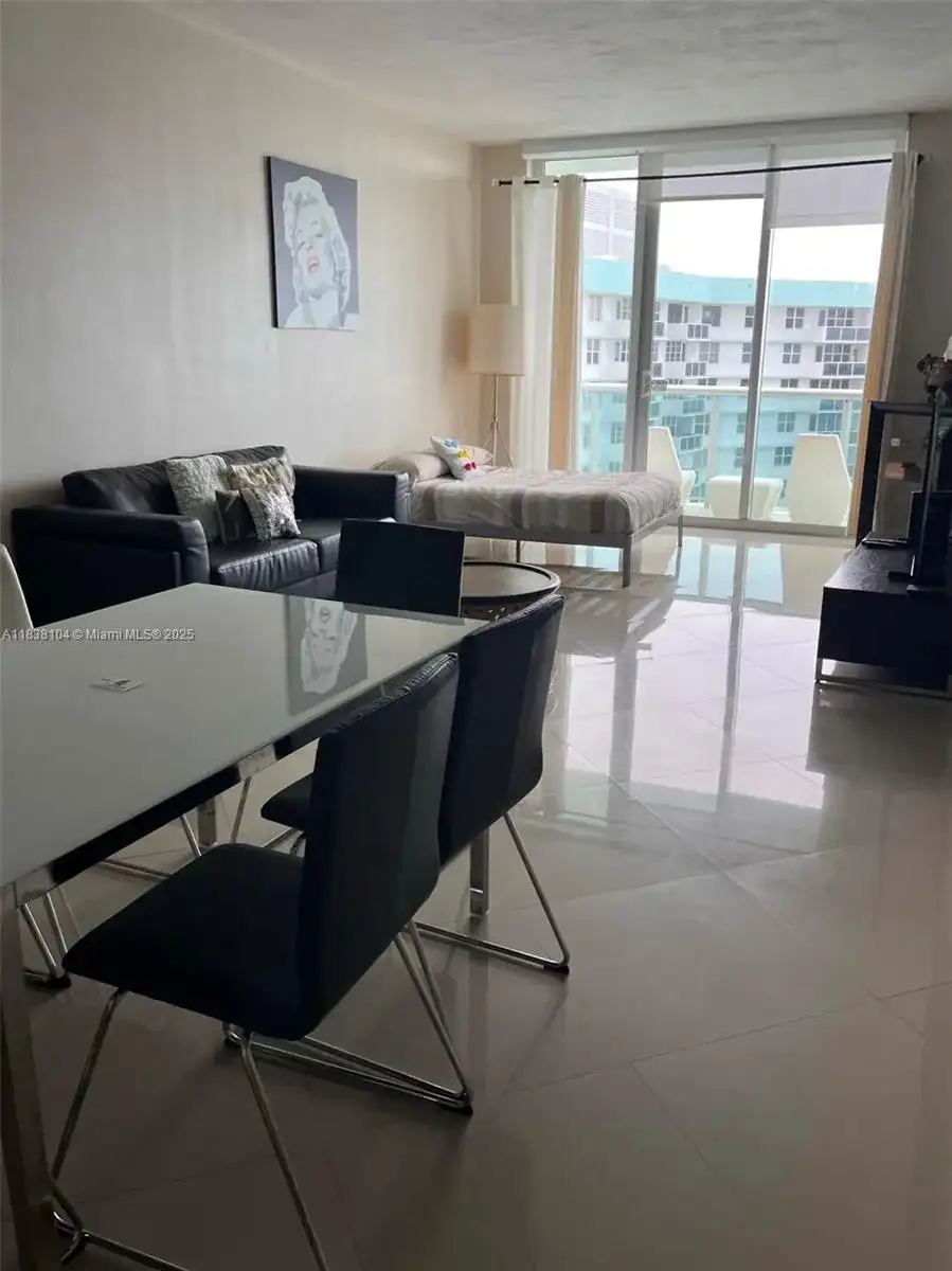 3801 S Ocean Dr, Hollywood FL 33019 photo 3