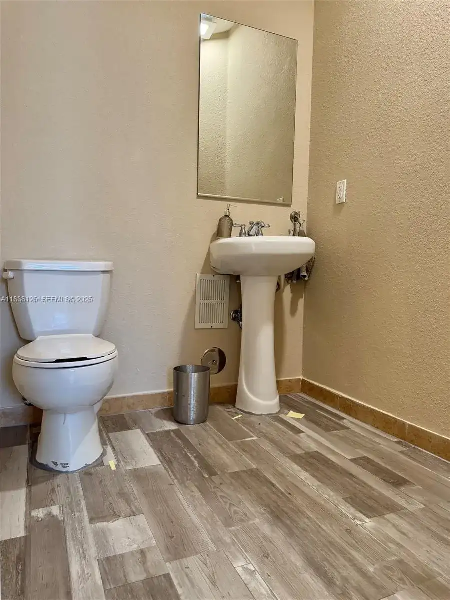 8800 NW 107th Ct # 202, Doral FL 33178 photo 5