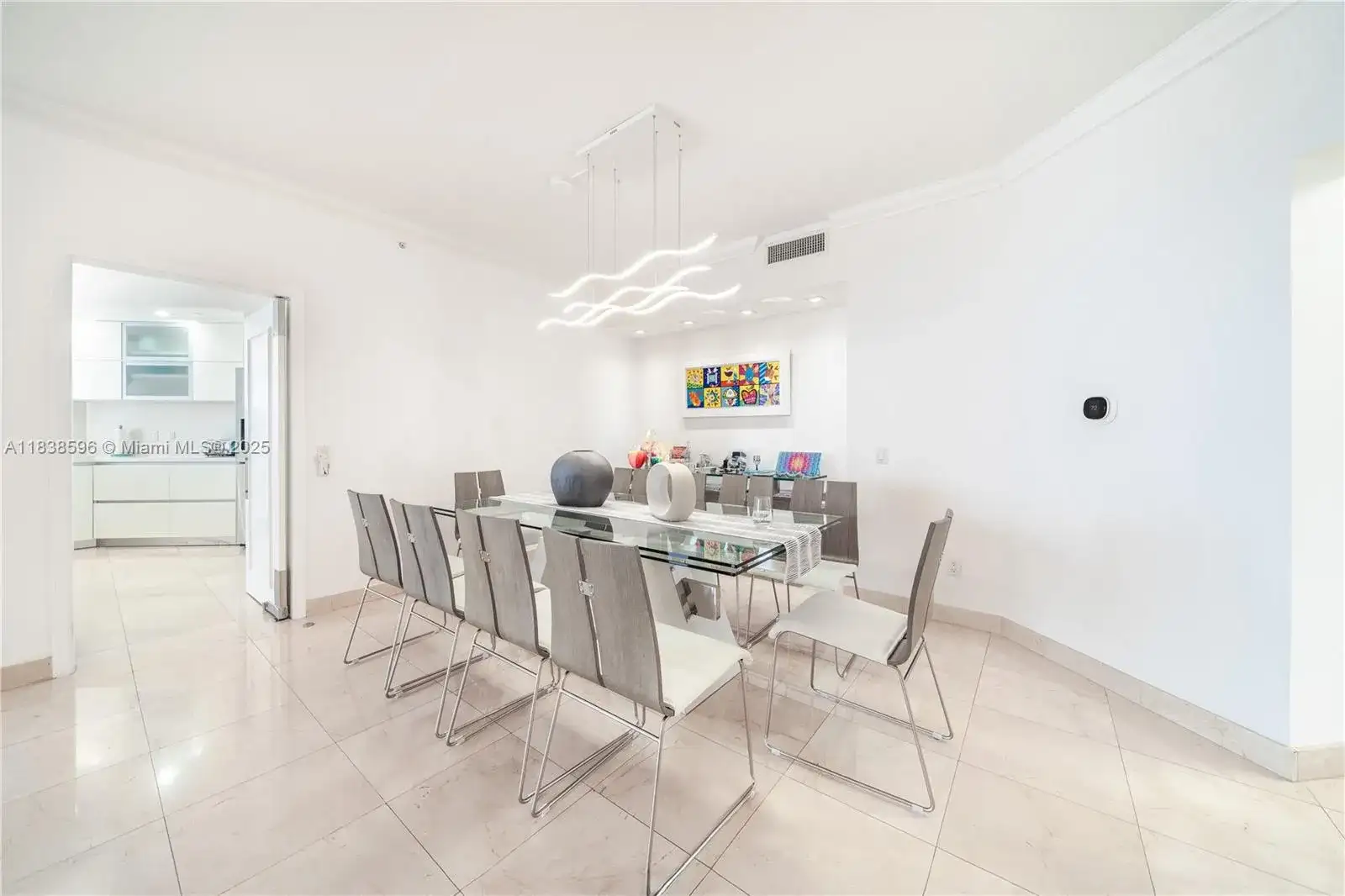 21050 Point Pl # 2601, Aventura FL 33180 photo 5