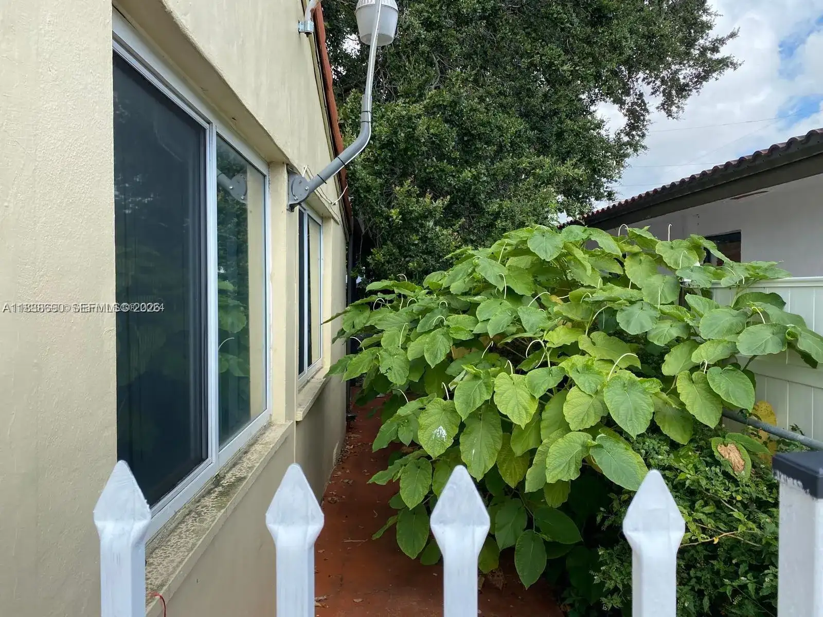 1030 NW 30th Ave, Miami FL 33125 photo 3