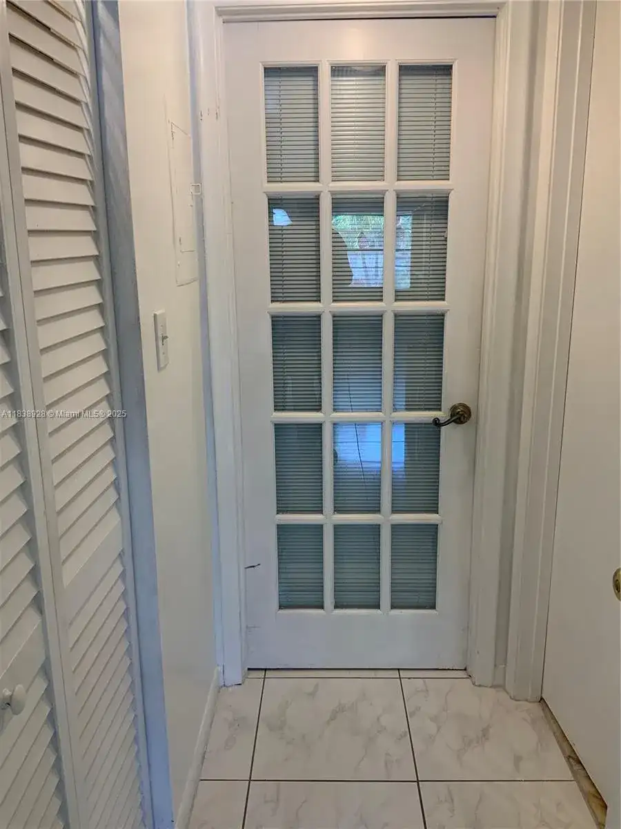 2405 Antigua Cir # H1, Coconut Creek FL 33066 photo 5