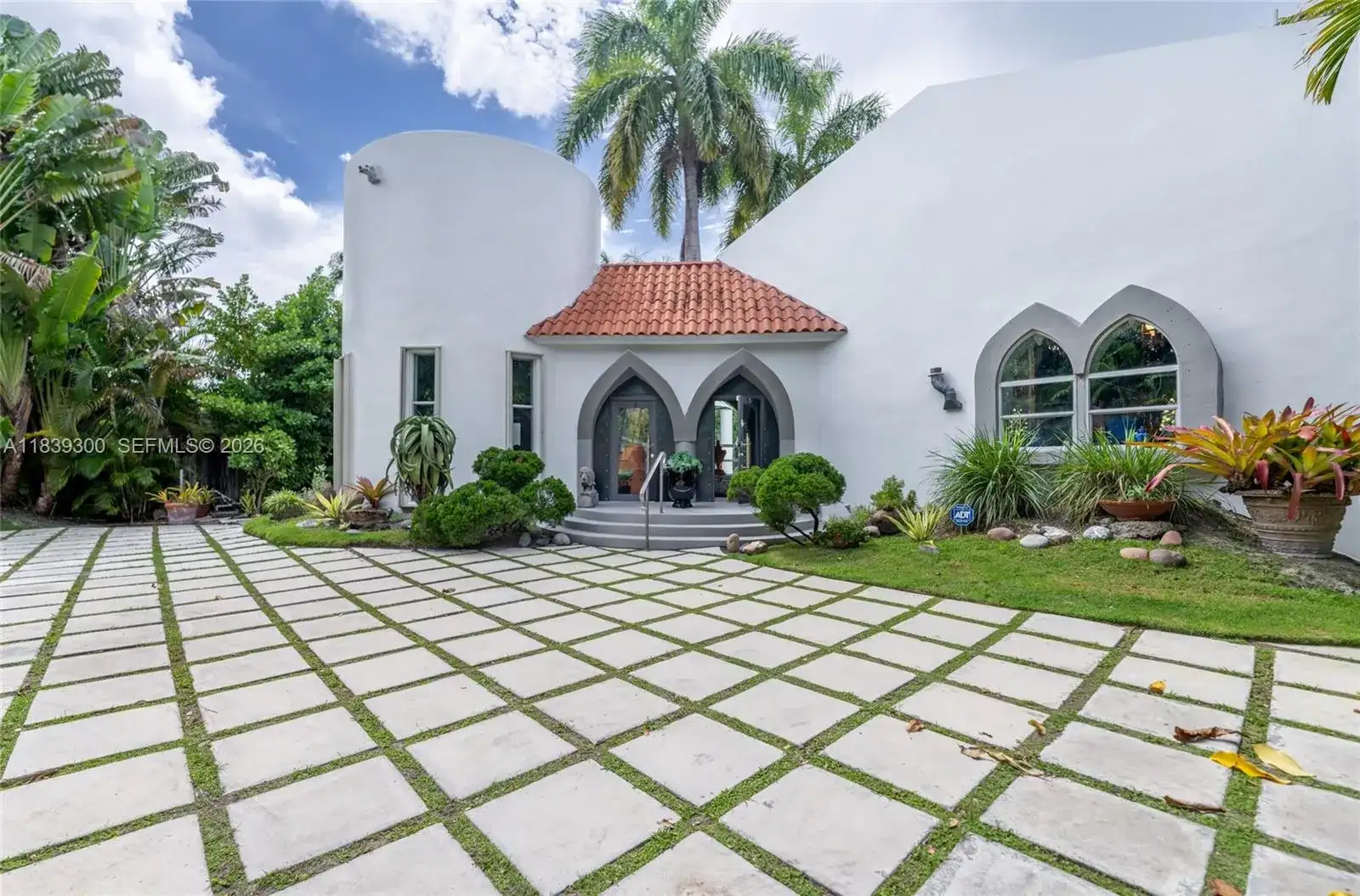 6867 SW 62nd Ter, South Miami FL 33143 photo 2