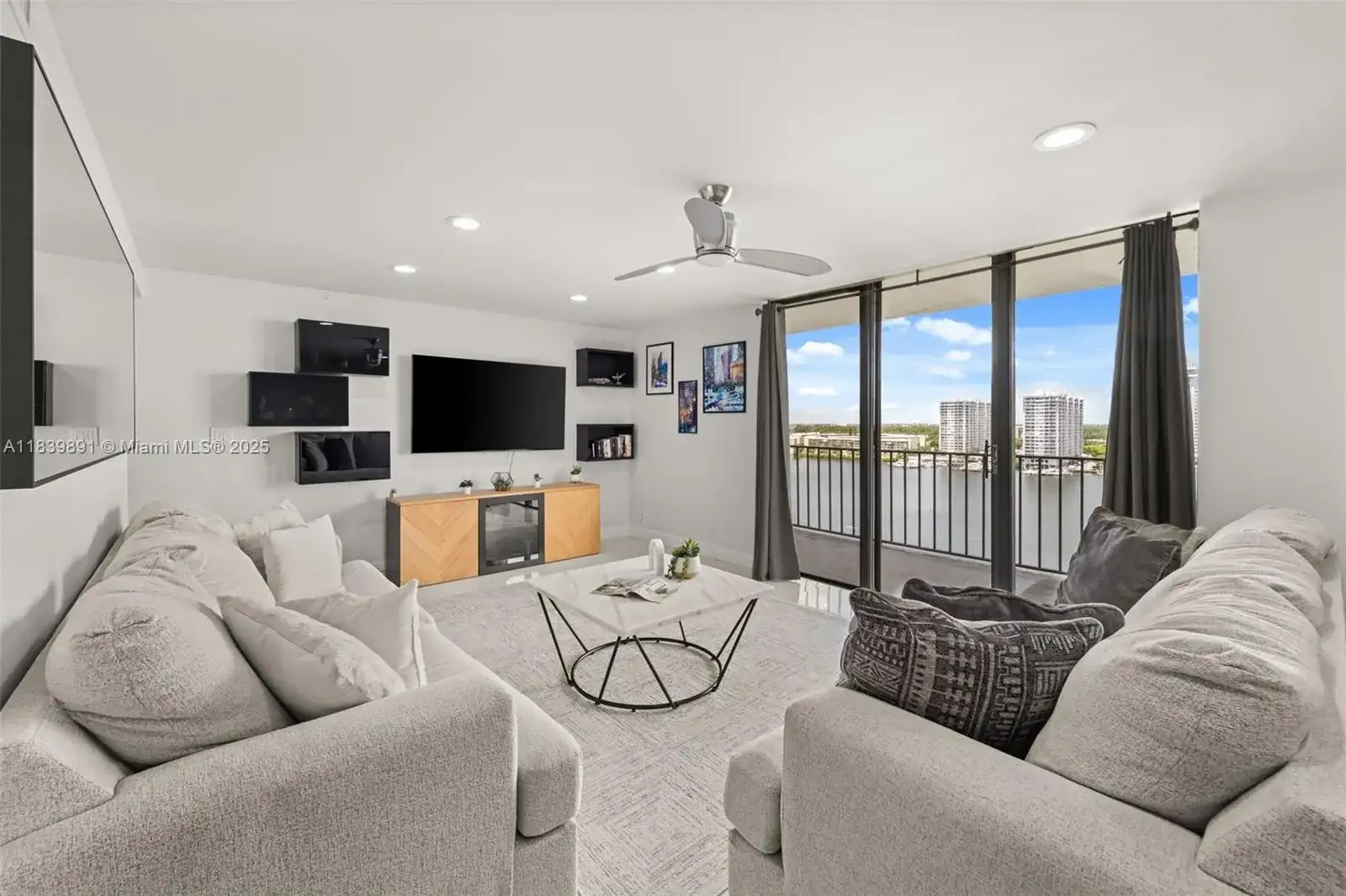 18181 NE 31st Ct # 1401, Aventura FL 33160 photo 5