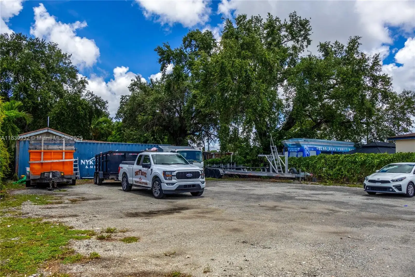 3450 NW 32nd Ave, Miami FL 33142 photo 4