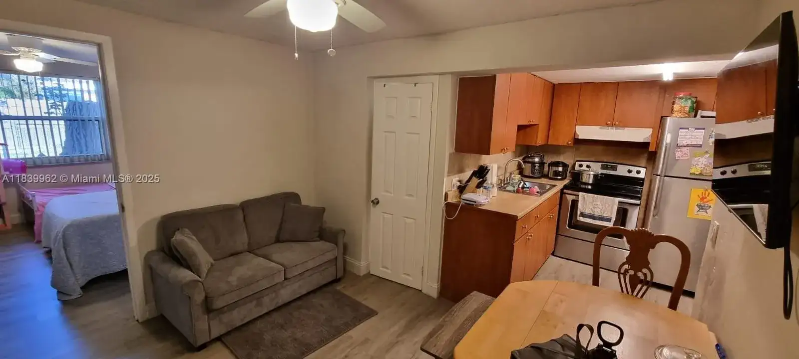 7230 NW 3rd St, Miami FL 33126 photo 3