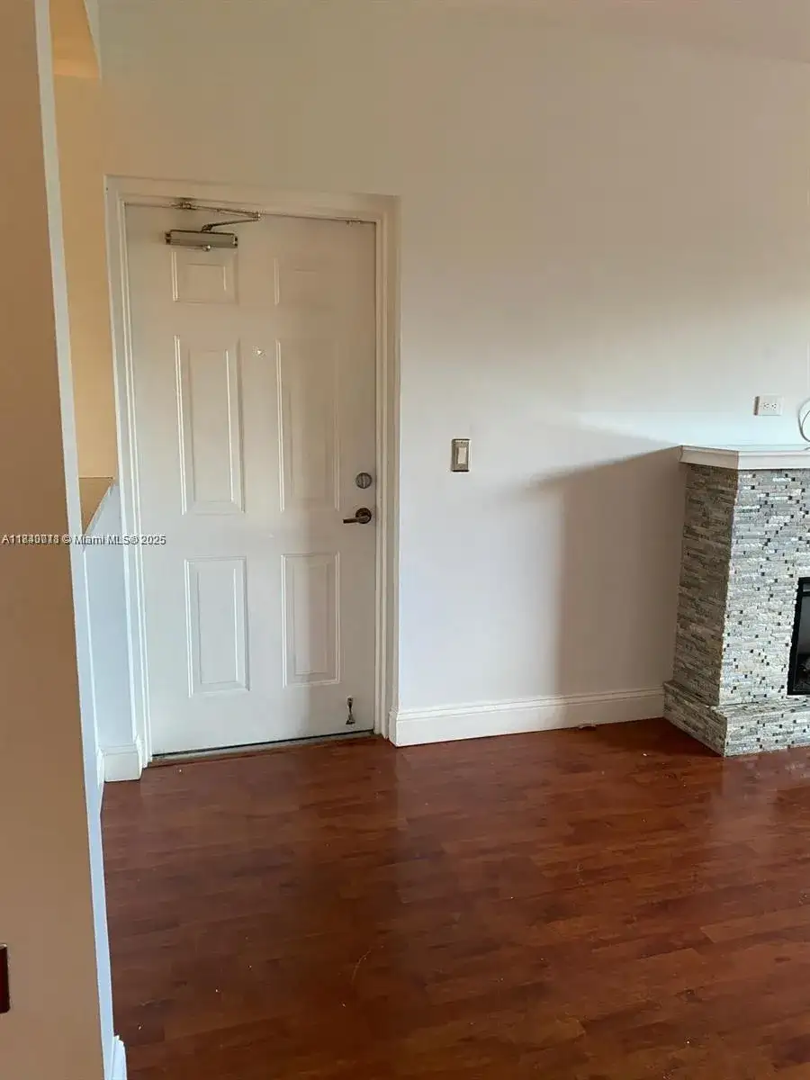 6520 NW 114th Ave # 1623, Doral FL 33178 photo 3