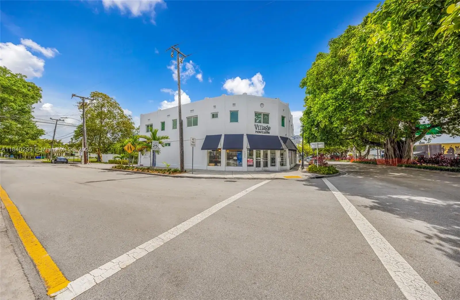 1267 SW 22nd St, Miami FL 33145 photo 3