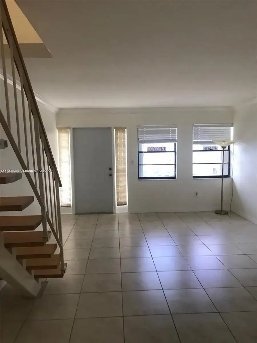 5824 W 18th Ave # 1, Hialeah FL 33012 photo 4