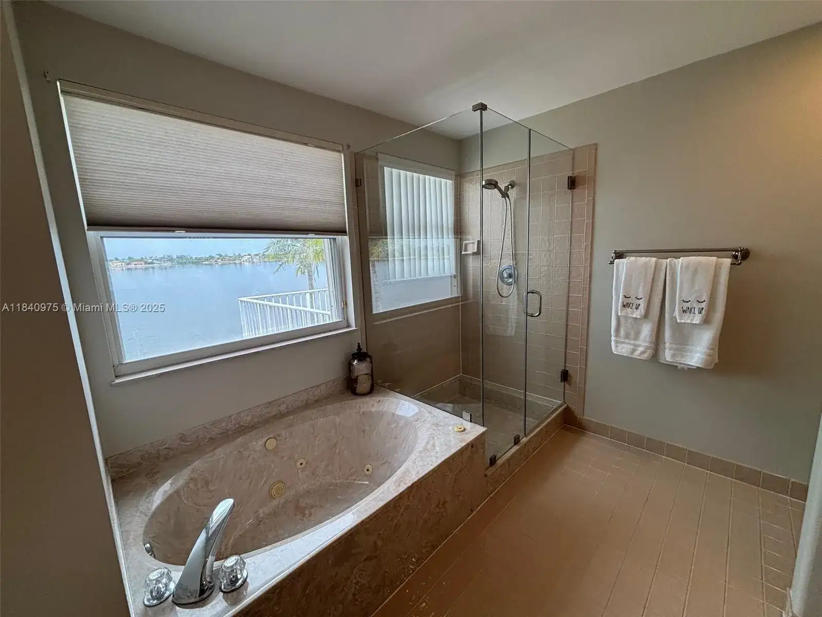 18265 NW 12th St, Pembroke Pines FL 33029 photo 2