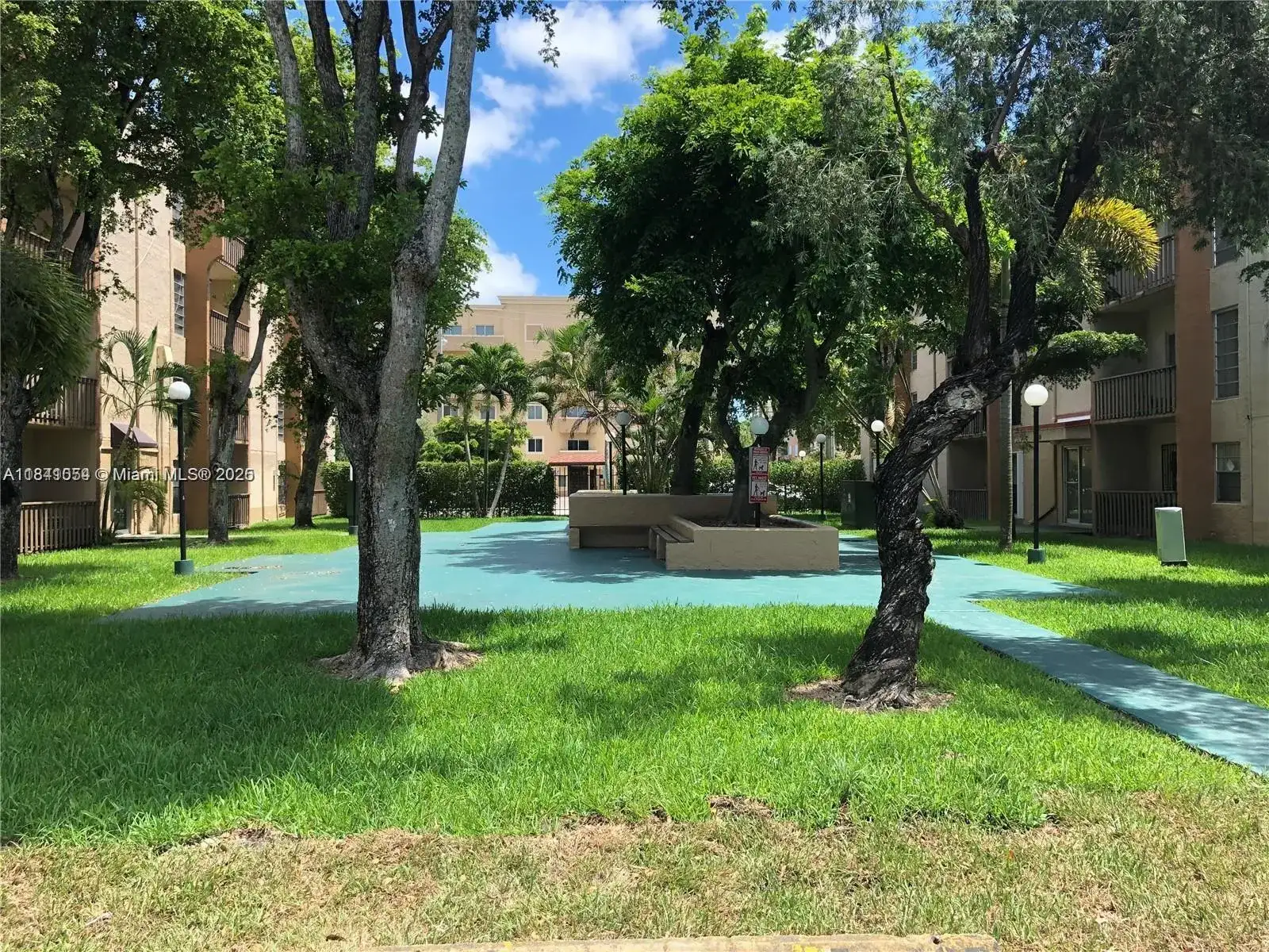 4845 NW 7th St # 5, Miami FL 33126 photo 5