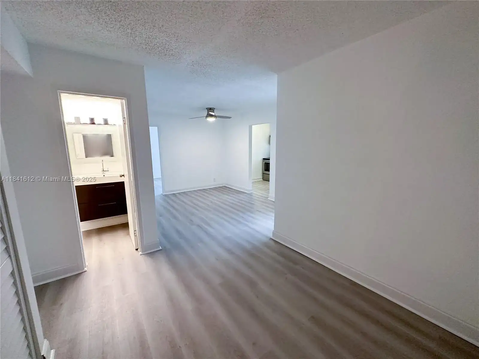 17011 N Bay Rd # 216, Sunny Isles Beach FL 33160 photo 2