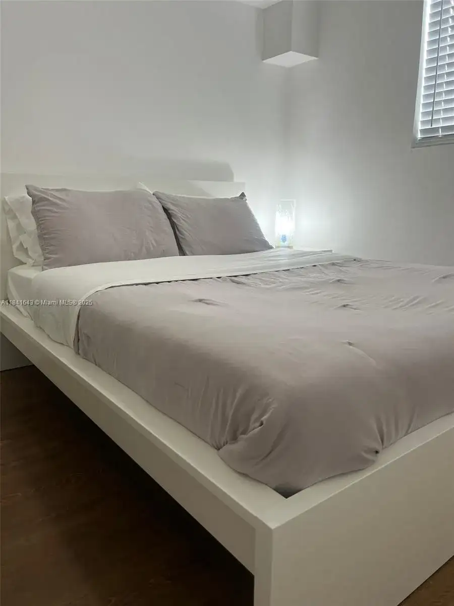 740 Michigan Ave # 6, Miami Beach FL 33139 photo 4
