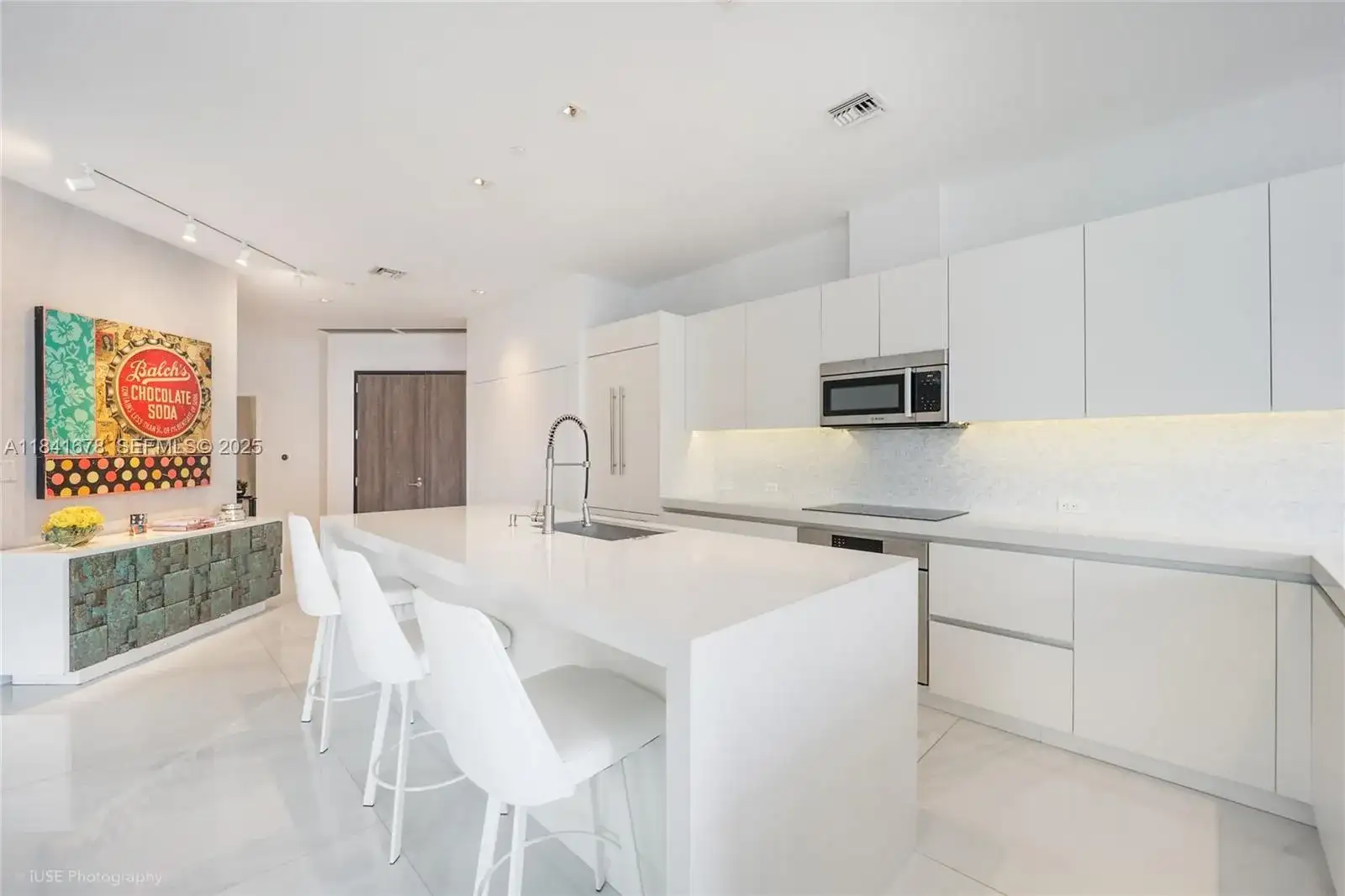 88 SW 7 Street # 4101, Miami FL 33130 photo 4