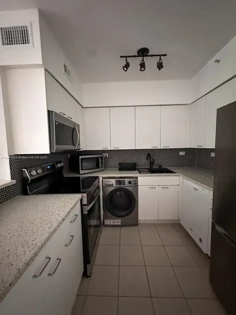 1500 Bay Rd # 264S, Miami Beach FL 33139 photo 4