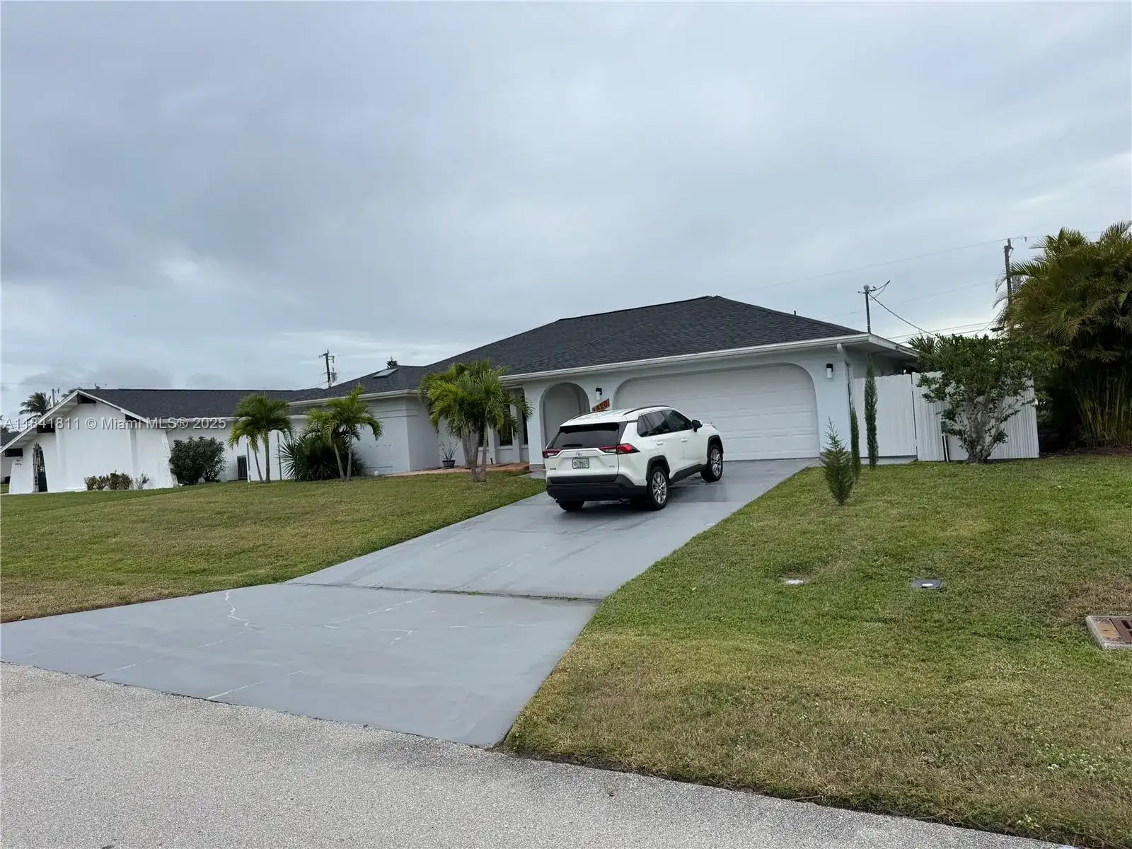 1520 SE 20th CT # 1520, Cape Coral FL 33990 photo 2
