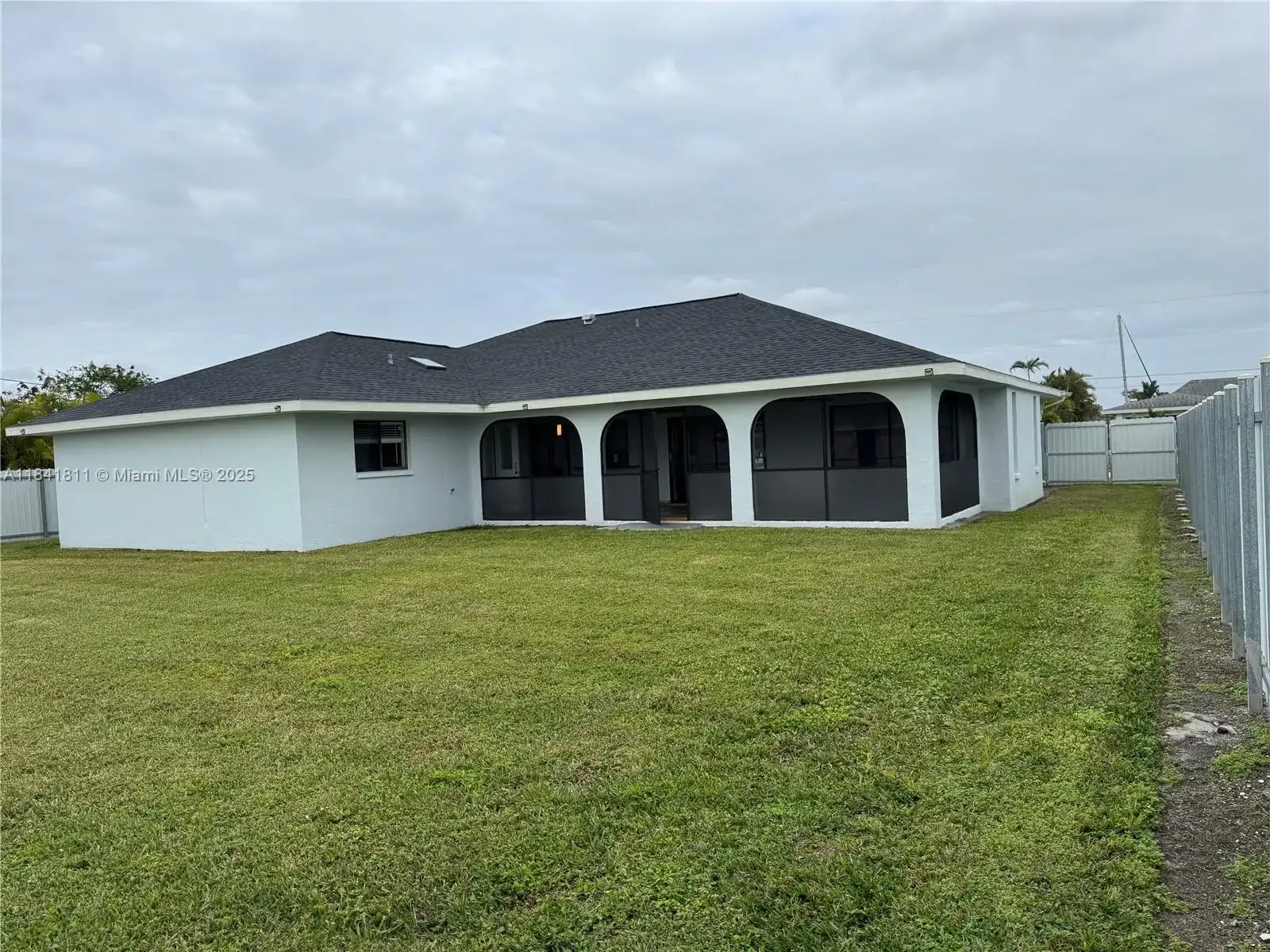 1520 SE 20th CT # 1520, Cape Coral FL 33990 photo 3