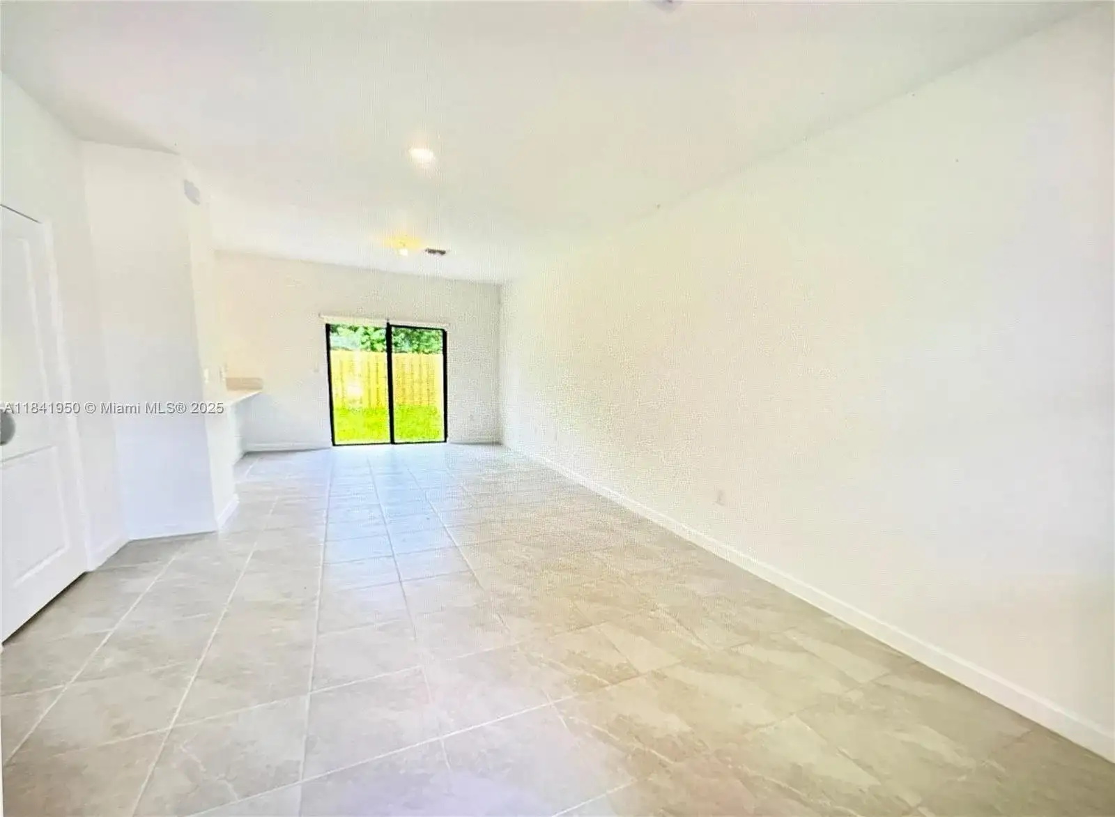 24576 SW 119th Pl # 24576, Homestead FL 33032 photo 3
