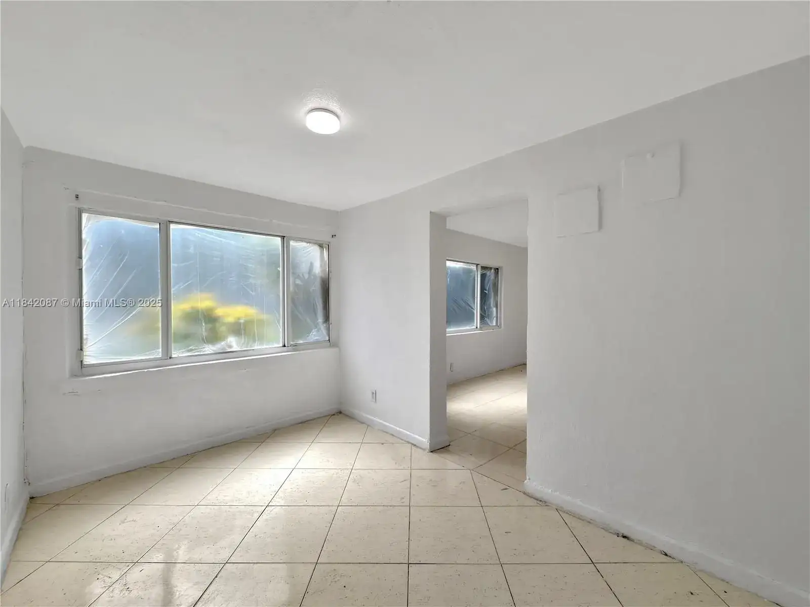 7770 NW 9th Ave, Miami FL 33150 photo 3