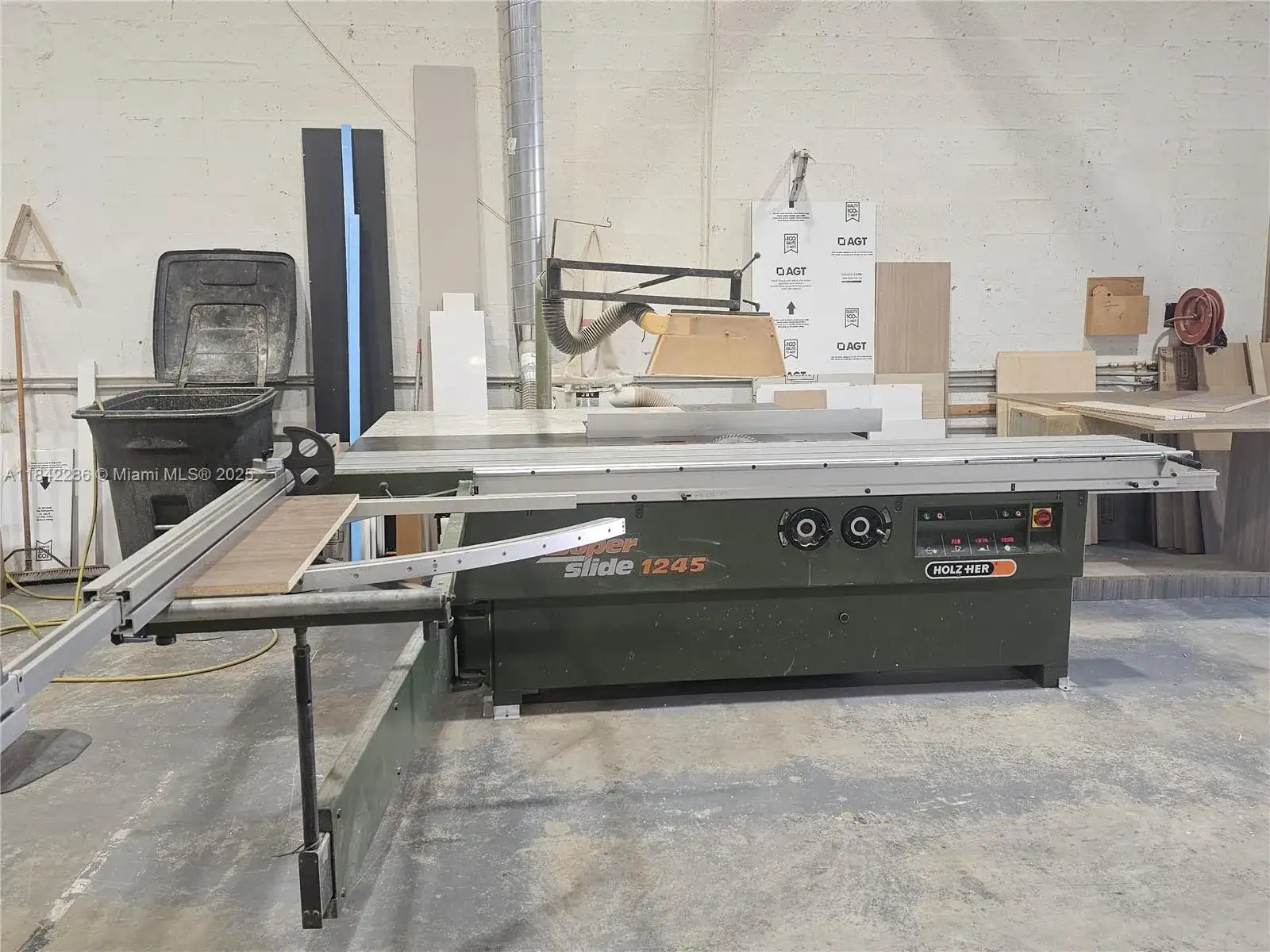 KITCHEN CABINET MANUFACTURER, Miami FL 33166 photo 4