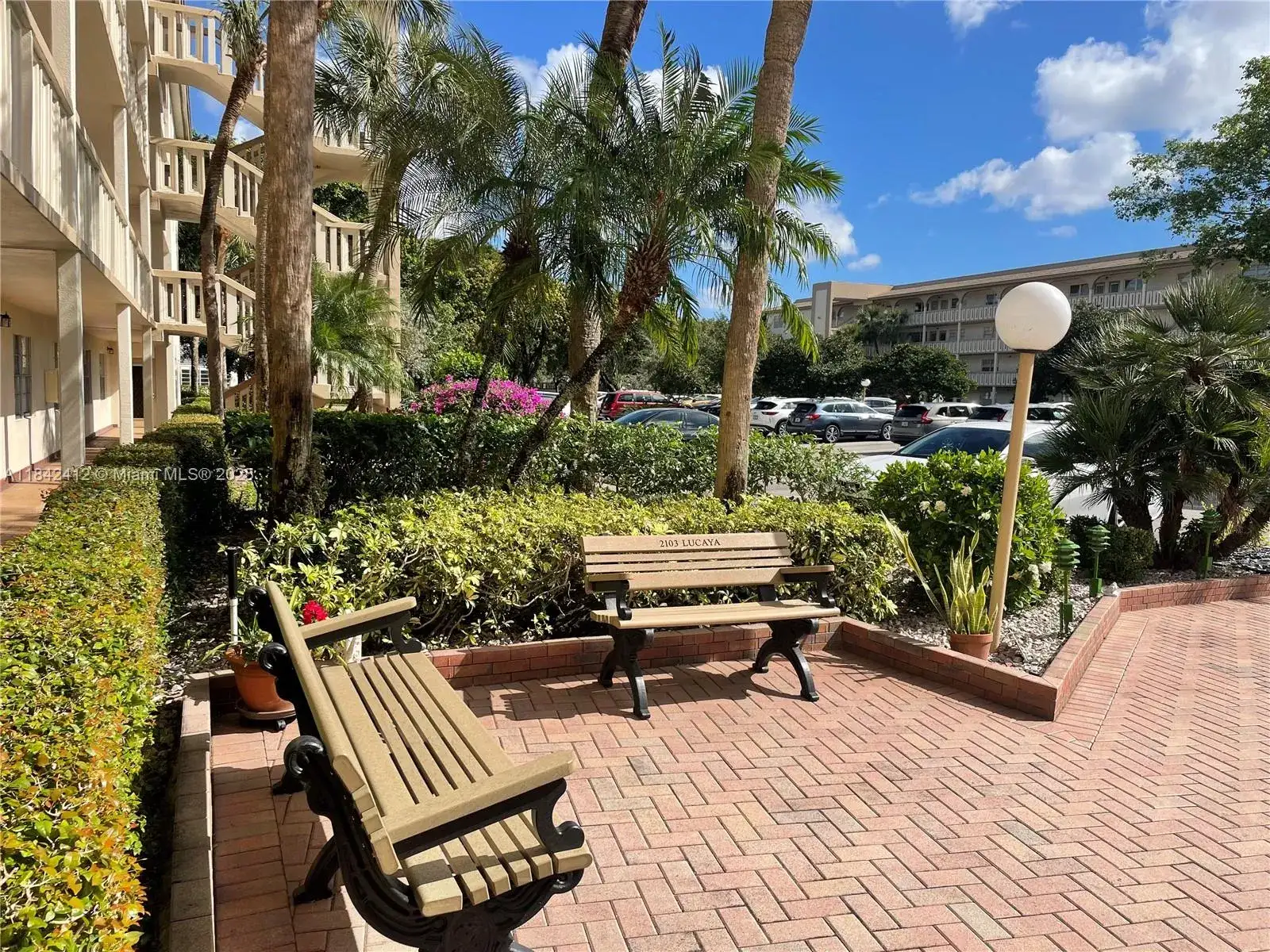 2103 Lucaya Bend # K4, Coconut Creek FL 33066 photo 2