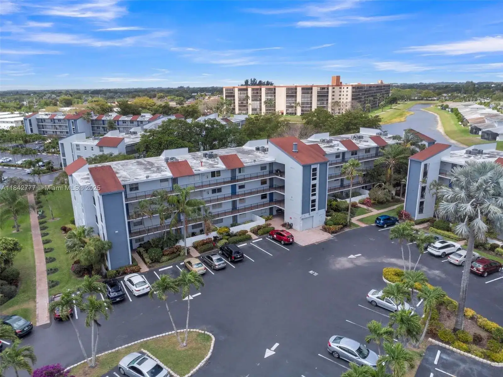 14773 Cumberland Dr # 208, Delray Beach FL 33446 photo 2