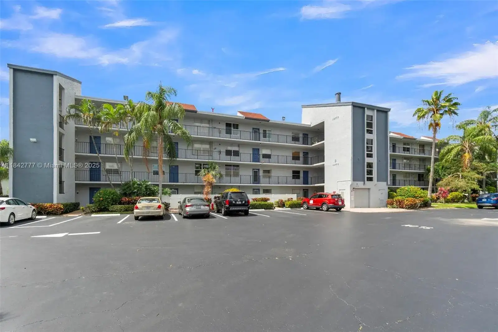 14773 Cumberland Dr # 208, Delray Beach FL 33446 photo 3