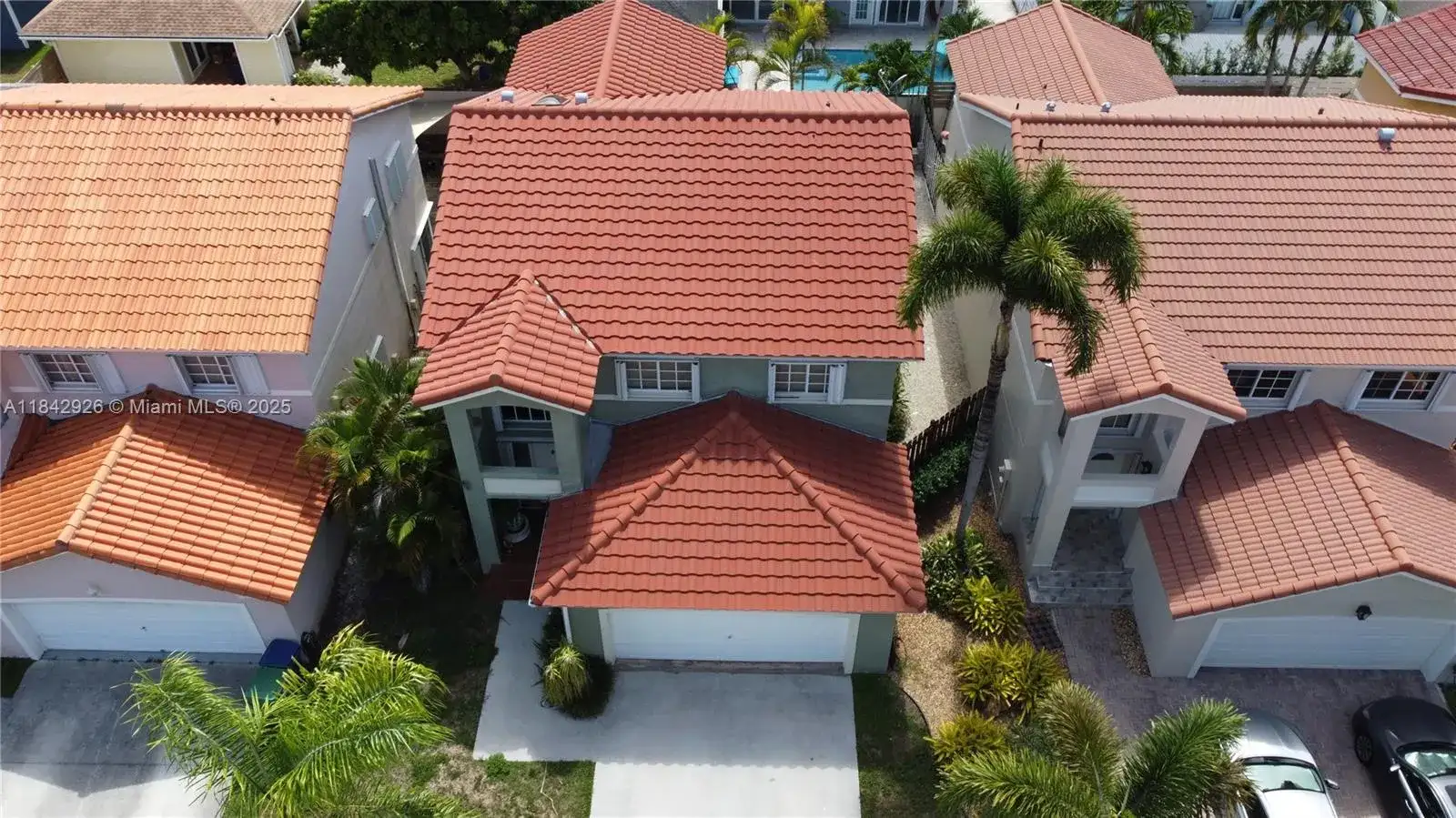 10290 SW 139th Ct, Miami FL 33186 photo 2
