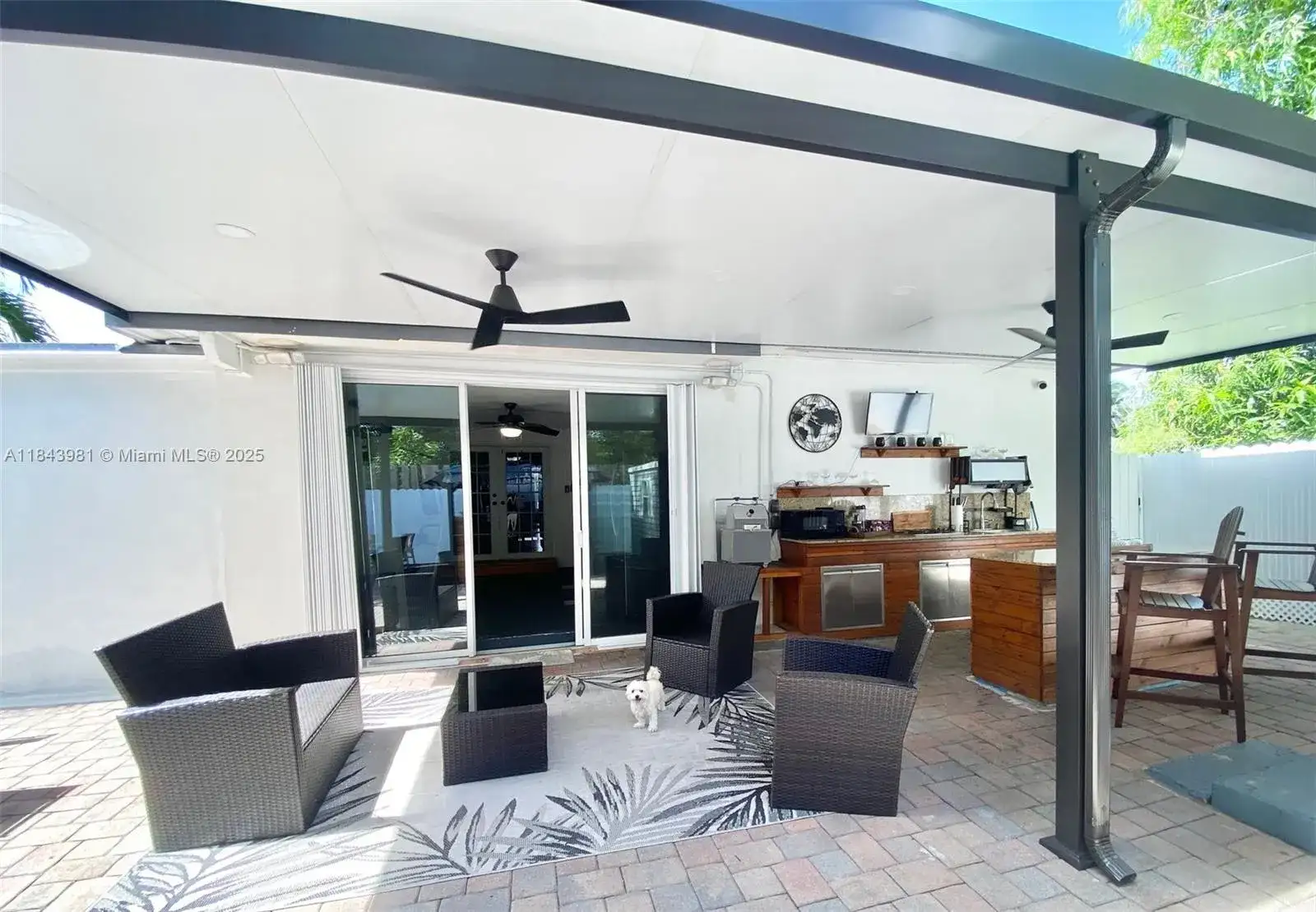 739 NW 112th St, Miami FL 33168 photo 5