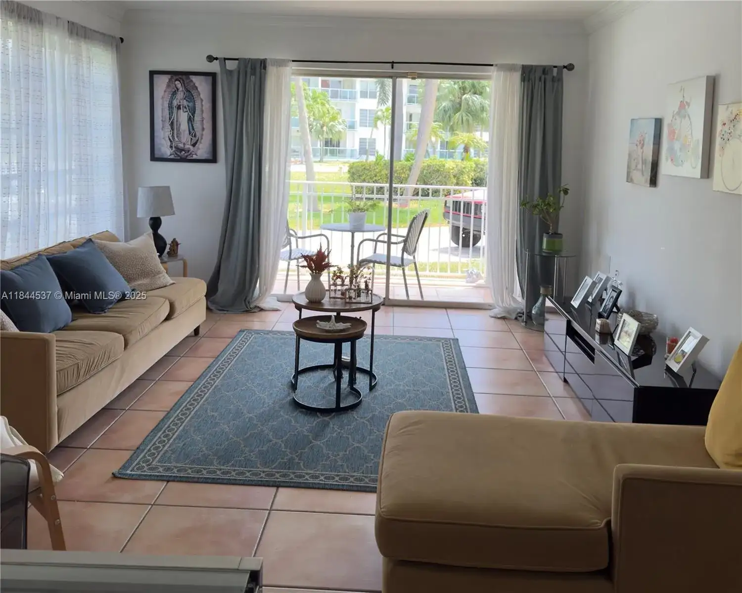 1631 NE 114th St # 107, Miami FL 33181 photo 3