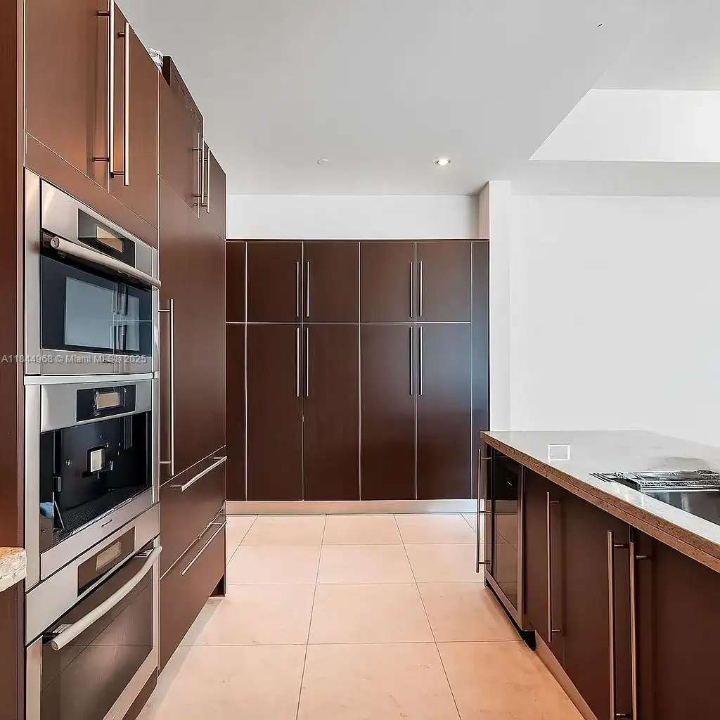 900 Brickell Key Blvd # 2005, Miami FL 33131 photo 5