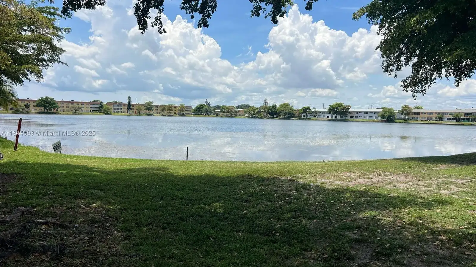 19080 NE 3rd Ct # 307, Miami FL 33179 photo 2