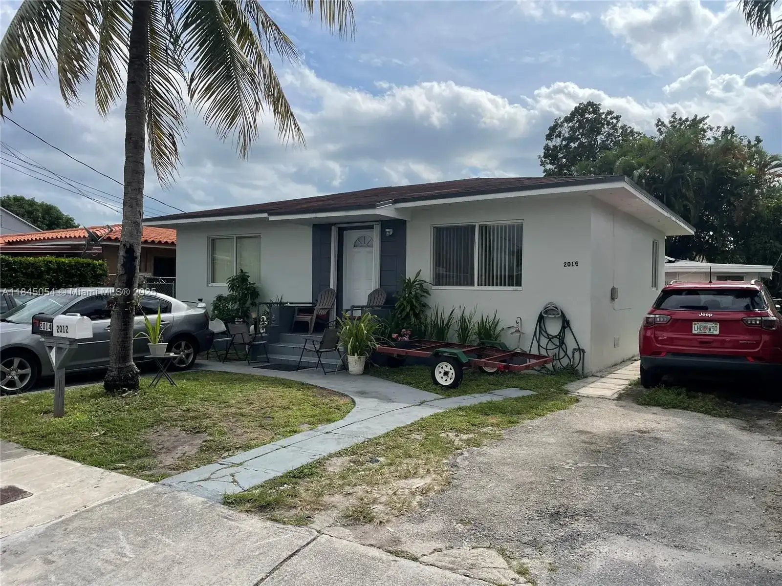 2012 NW 2nd St, Miami FL 33125 photo 2