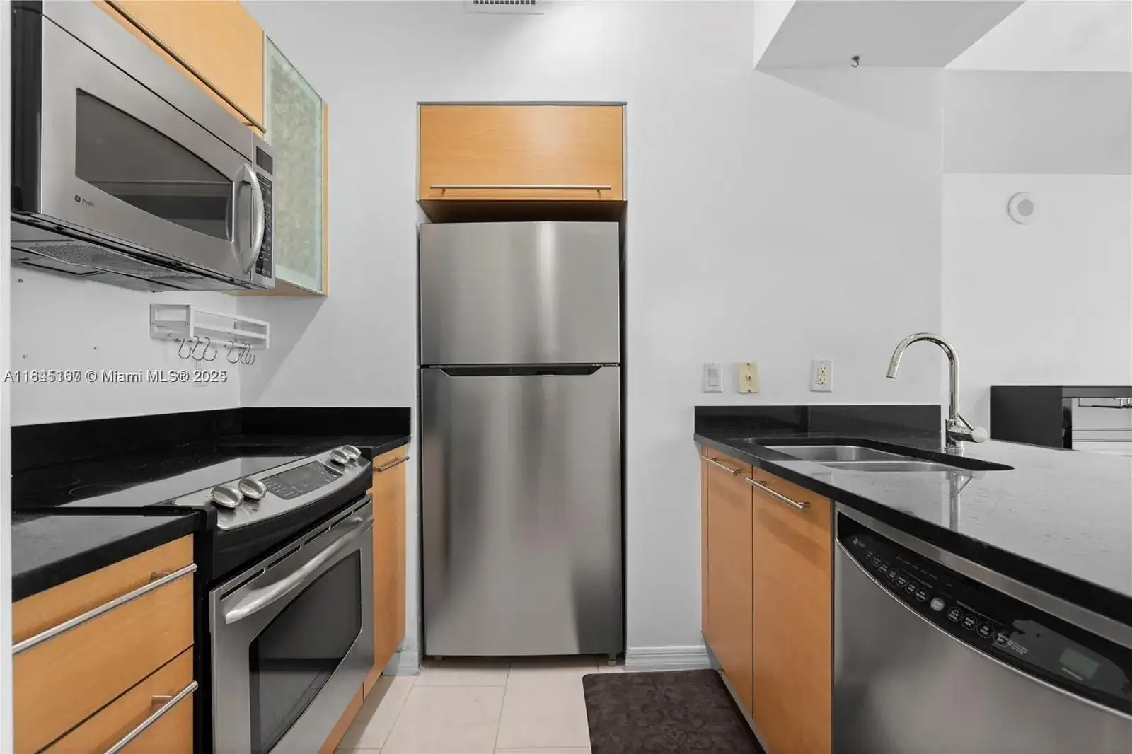 950 Brickell Bay Dr # 501, Miami FL 33131 photo 4