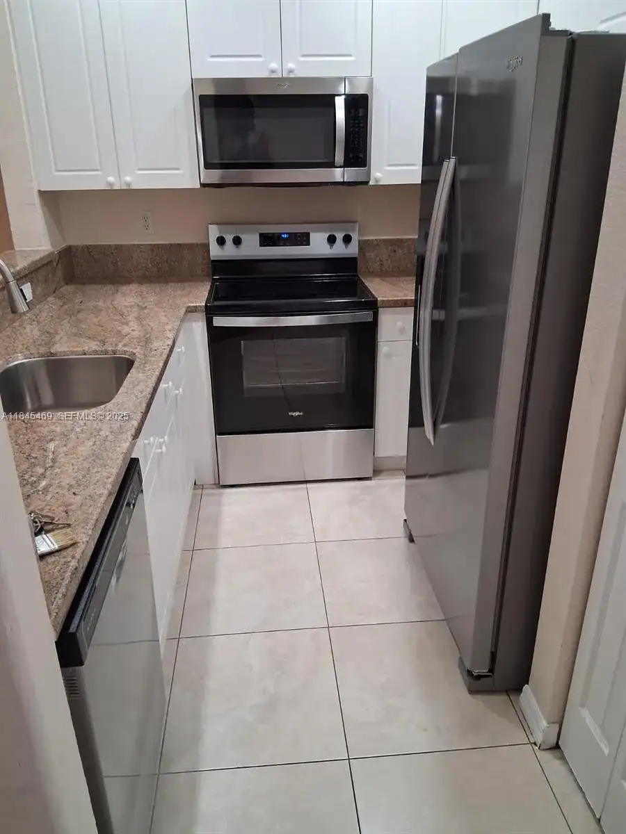 3395 Merrick Ct # 1110, Margate FL 33063 photo 3