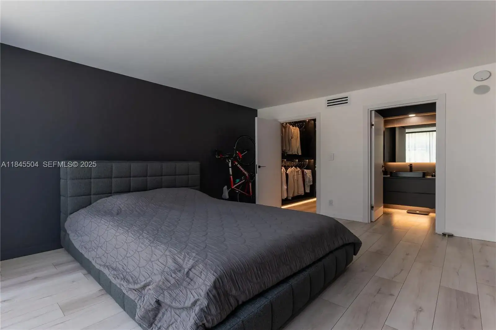16909 N Bay Rd # 206, Sunny Isles Beach FL 33160 photo 5