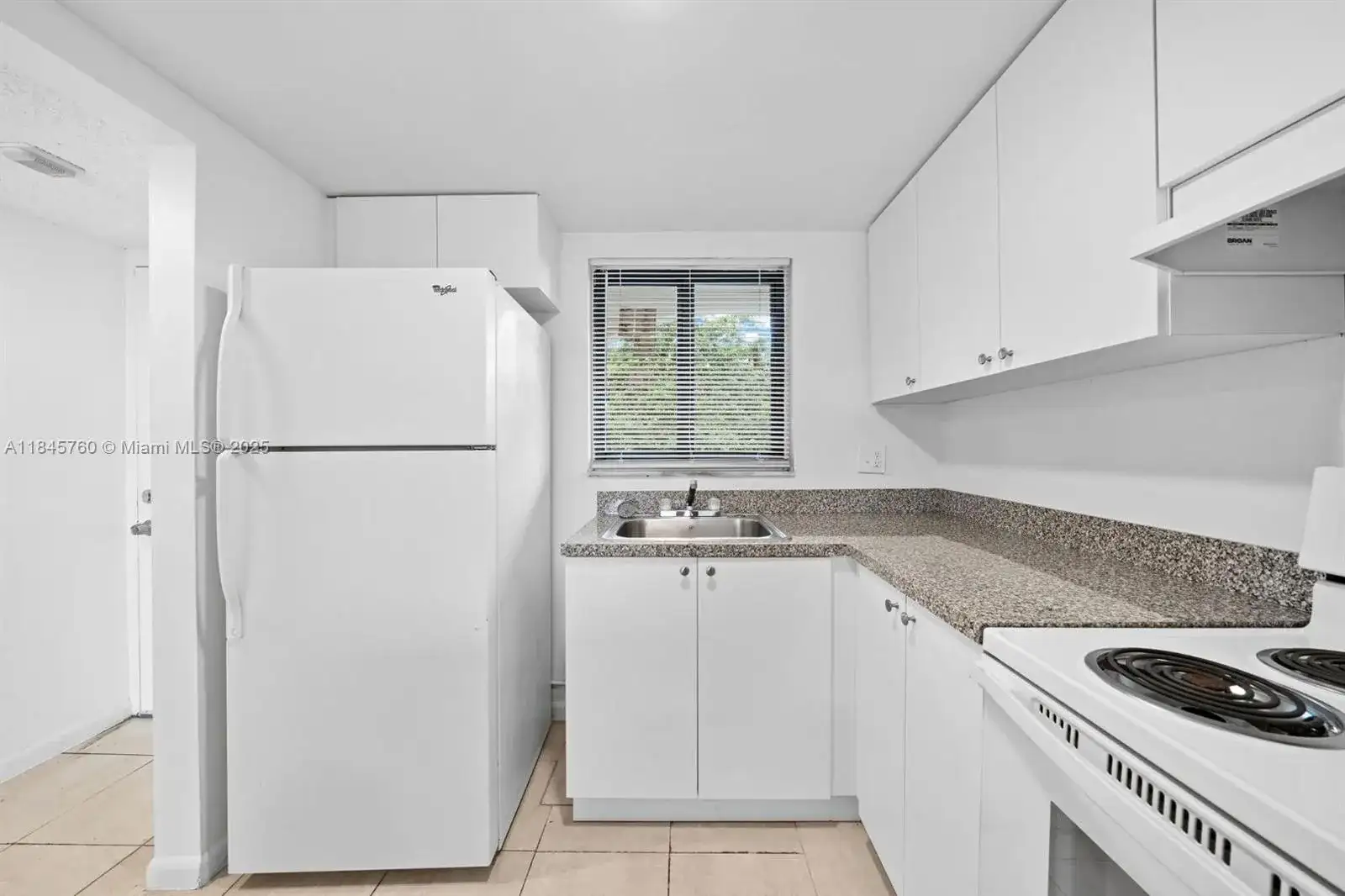 2601 NW 56th # 105, Lauderhill FL 33313 photo 4